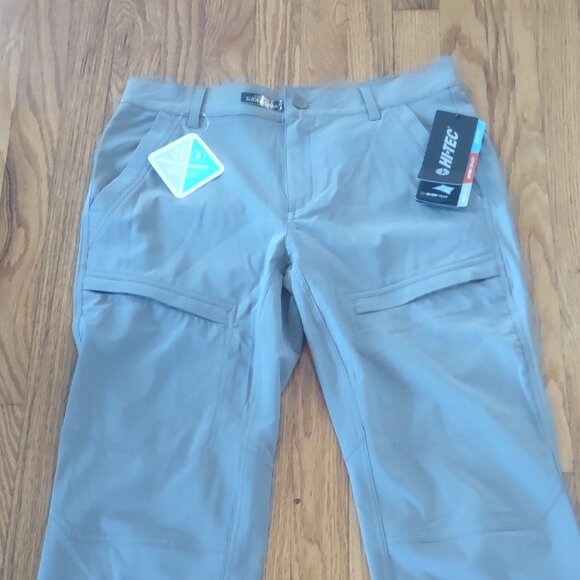 Hi-Tec Men's Cargo Pants Size 30/32 - Picture 2 of 9